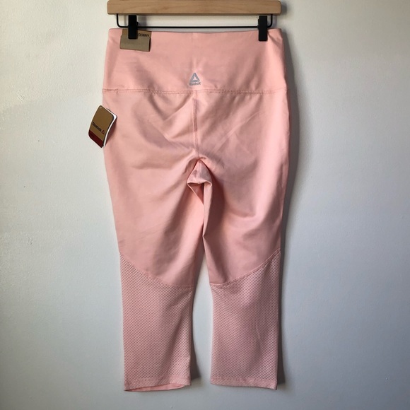 Reebok Women's Align High Rise Capri Leggings Impatiens Pink M - Picture 14 of 16